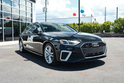 2024 Audi A4 Premium Plus 45 TFSI S line quattro S tronic