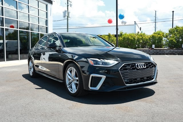 2024 Audi A4 Premium Plus 45 TFSI S line quattro S tronic