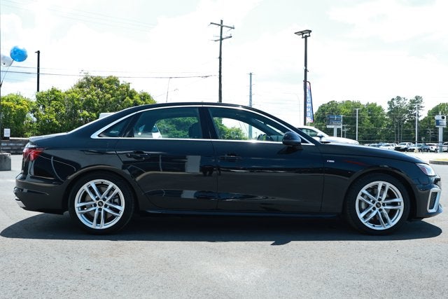 2024 Audi A4 Premium Plus 45 TFSI S line quattro S tronic