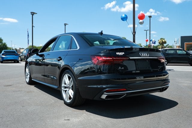2024 Audi A4 Premium Plus 45 TFSI S line quattro S tronic