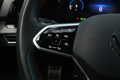 2024 Volkswagen Golf GTI 2.0T S