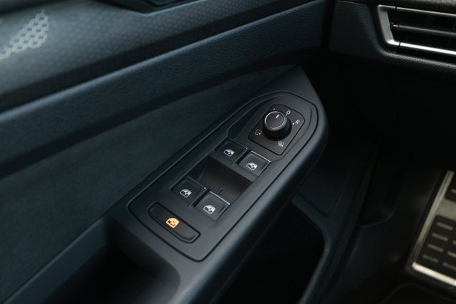 2024 Volkswagen Golf GTI 2.0T S