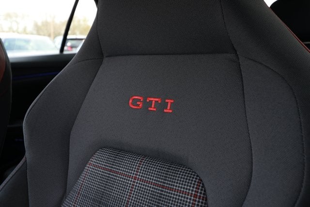 2024 Volkswagen Golf GTI 2.0T S