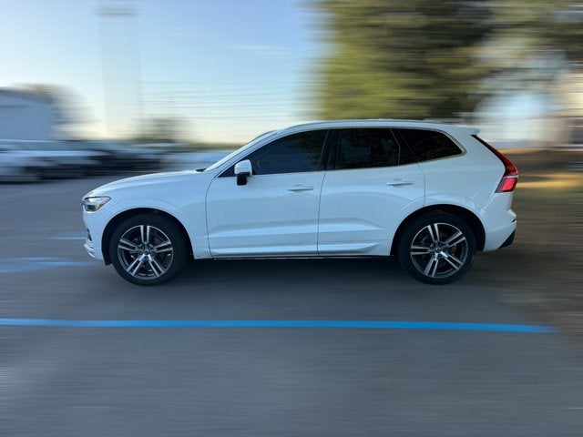 2021 Volvo XC60 T5 Momentum