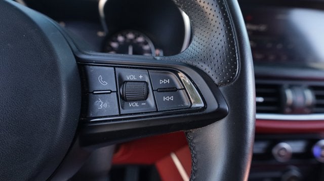 2021 Alfa Romeo Stelvio RWD