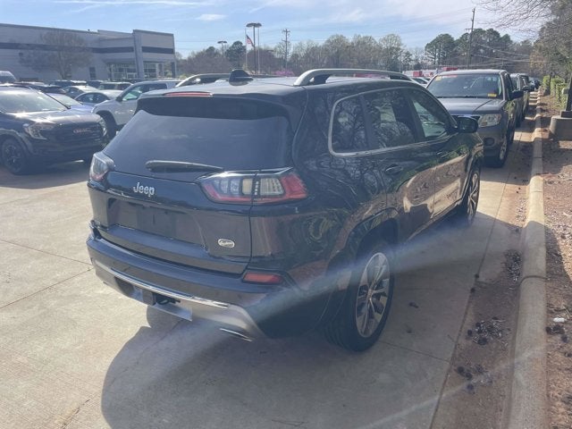 2019 Jeep Cherokee Overland