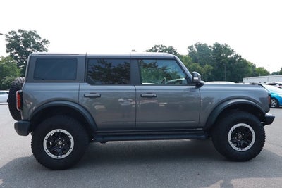 2021 Ford Bronco Base