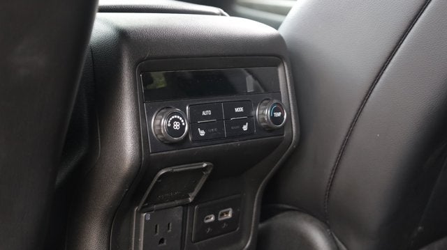 2022 GMC Acadia SLT