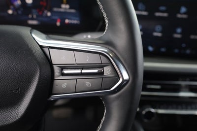 2025 Chevrolet Traverse FWD LT