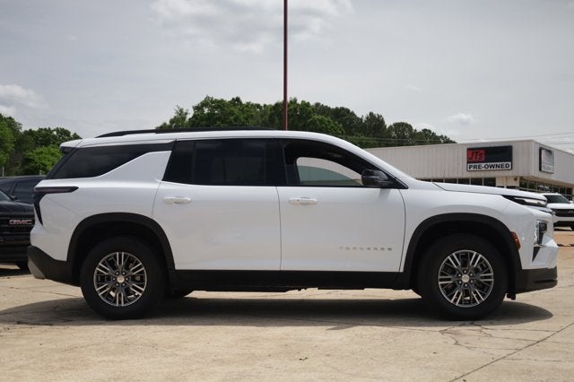 2025 Chevrolet Traverse FWD LT