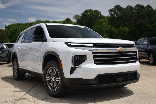 2025 Chevrolet Traverse FWD LT