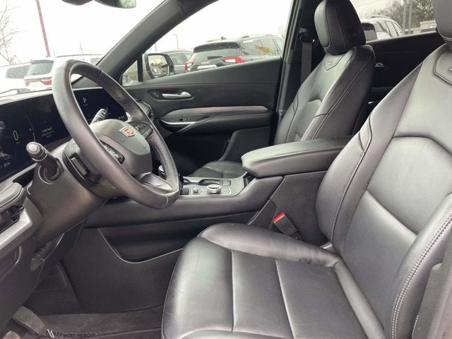 2024 Cadillac XT4 FWD Premium Luxury