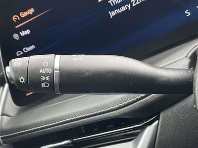 2024 Cadillac XT4 FWD Premium Luxury