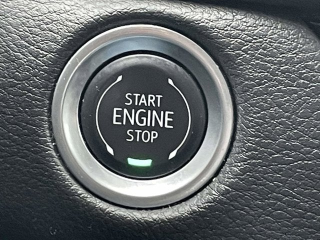 2024 Cadillac XT4 FWD Premium Luxury