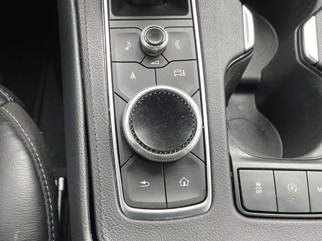 2024 Cadillac XT4 FWD Premium Luxury