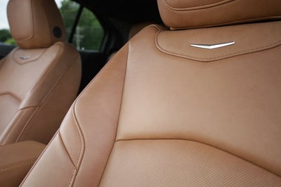2025 Cadillac XT4 FWD Premium Luxury