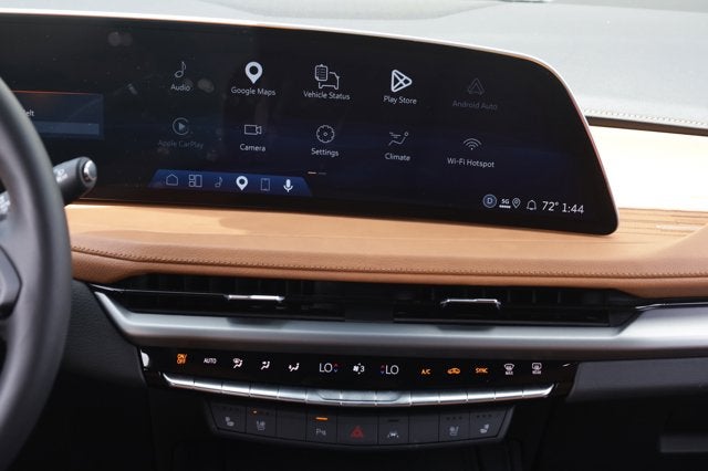 2025 Cadillac XT4 FWD Premium Luxury