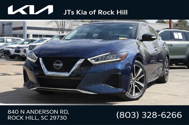 2023 Nissan Maxima SV