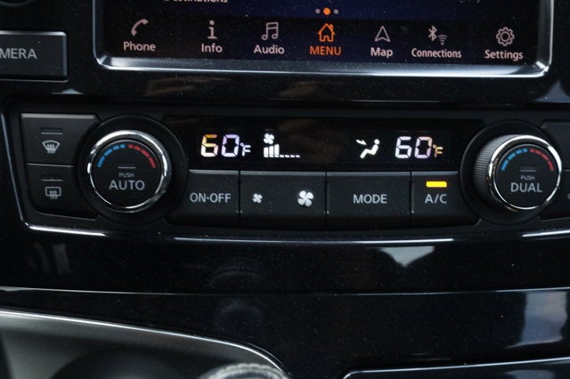 2023 Nissan Maxima SV