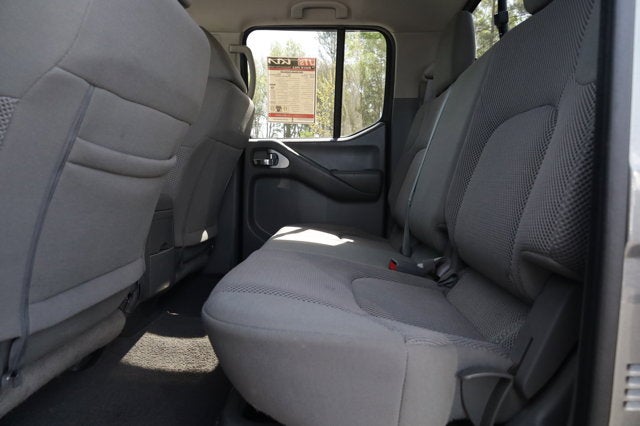 2021 Nissan Frontier SV