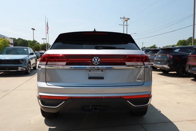 2024 Volkswagen Atlas Cross Sport 2.0T SE w/Technology