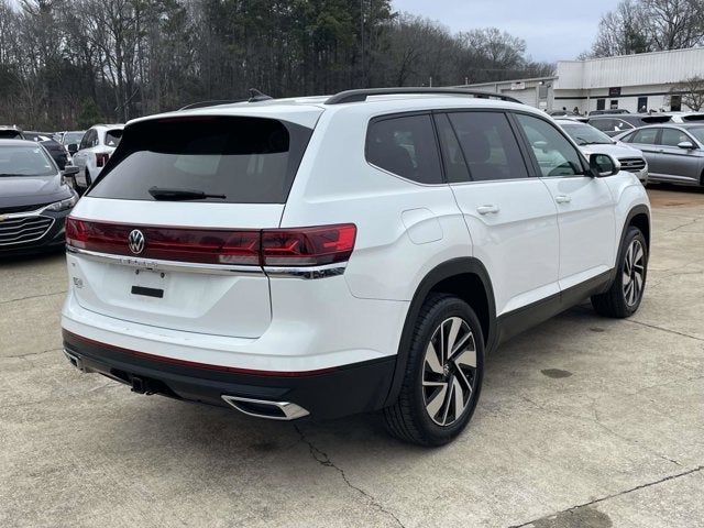 2024 Volkswagen Atlas 2.0T SE w/Technology