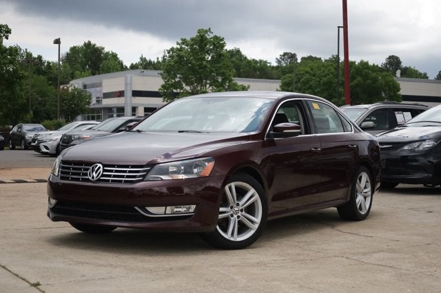 2013 Volkswagen Passat SE w/Sunroof