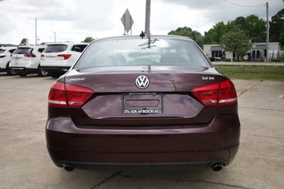 2013 Volkswagen Passat SE w/Sunroof