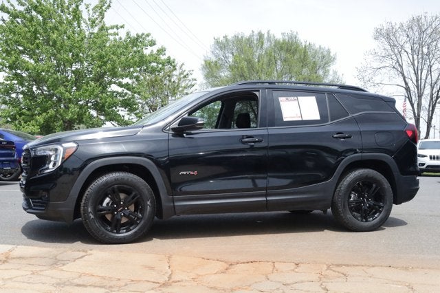 2023 GMC Terrain AT4