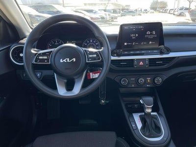 2023 Kia Forte LX