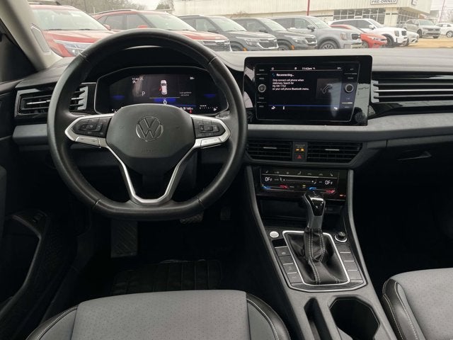 2025 Volkswagen Jetta SE