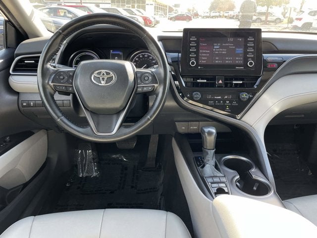 2024 Toyota Camry Hybrid SE