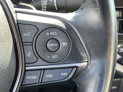 2024 Toyota Camry Hybrid SE