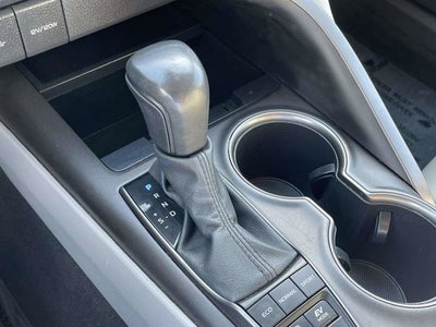 2024 Toyota Camry Hybrid SE