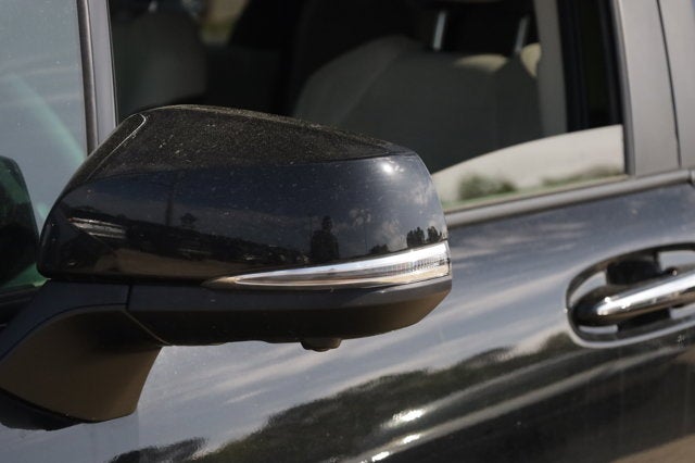 2025 Toyota Sienna Platinum