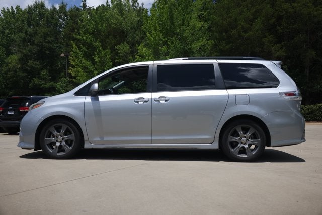 2017 Toyota Sienna SE Premium