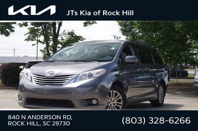 2014 Toyota Sienna XLE AAS