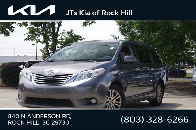 2014 Toyota Sienna XLE AAS