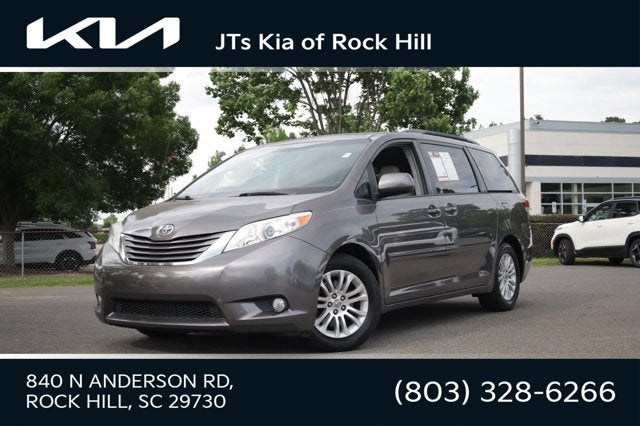 2014 Toyota Sienna XLE AAS