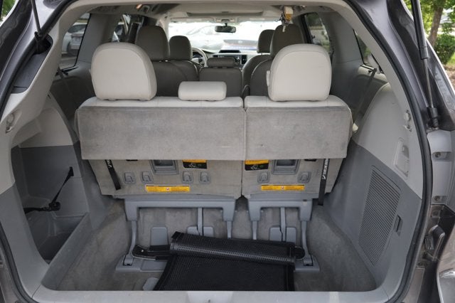 2014 Toyota Sienna XLE AAS