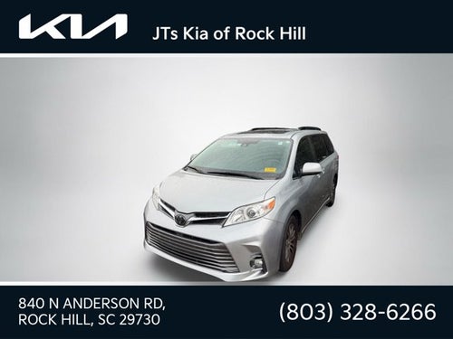 2019 Toyota Sienna XLE