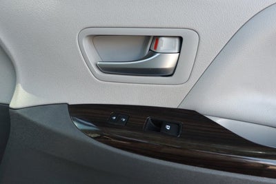 2019 Toyota Sienna XLE