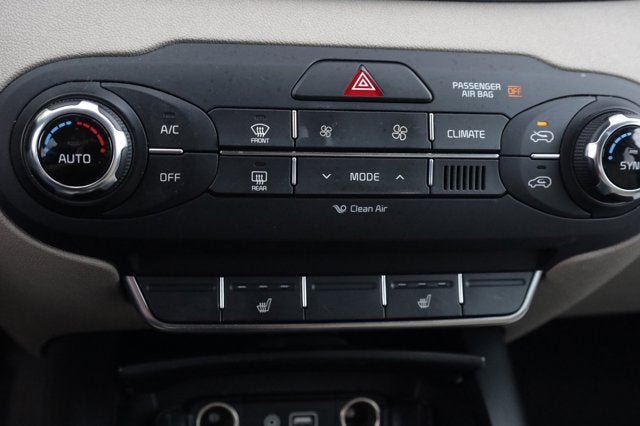 2018 Kia Sorento LX