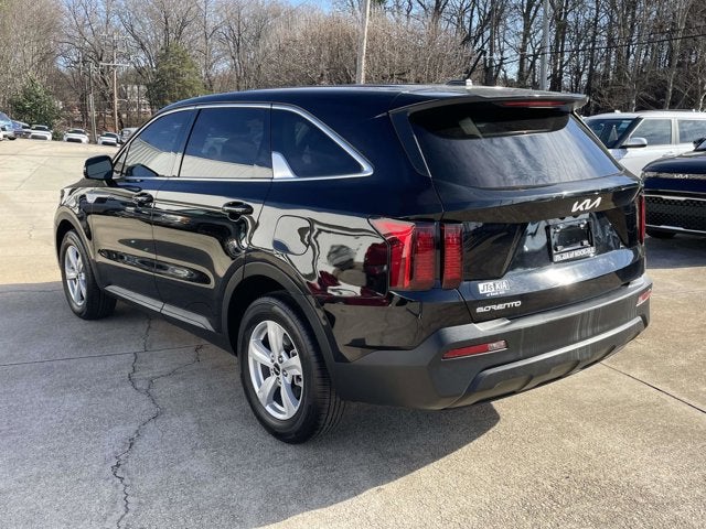 2023 Kia Sorento LX