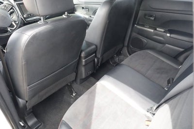 2024 Mitsubishi Outlander Sport SE