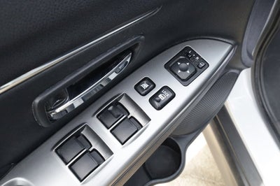 2024 Mitsubishi Outlander Sport SE