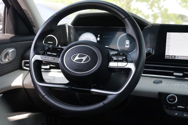 2024 Hyundai Elantra Limited