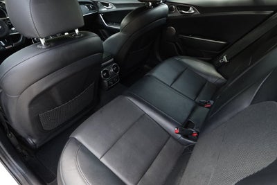 2019 Kia Stinger GT1