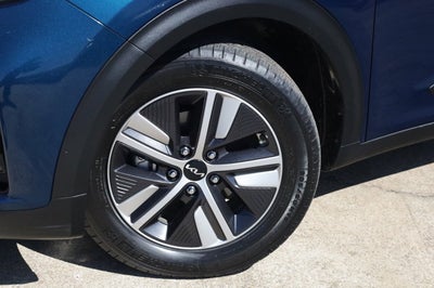 2022 Kia Niro LXS