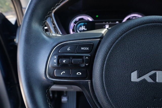 2022 Kia Niro LXS